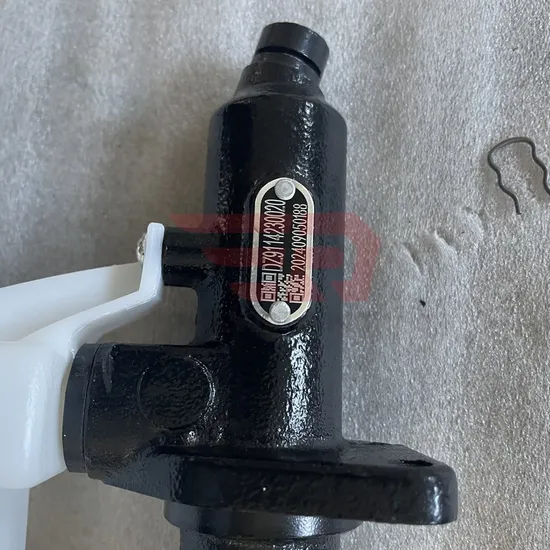 Dz9114230022 Clutch Cylinder Reservoir Factory Price Truck Parts