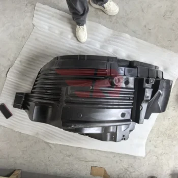 WG1664235016 Right Wheel Underfender Factory Price for HOWO Sitrak Trucks