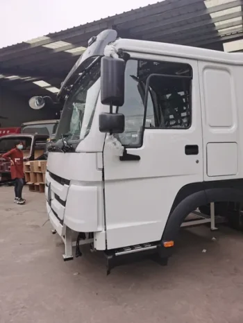 Heavy Duty HOWO Dump Truck Cab Factory Price