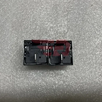 Shacman Central Relay 81.25902.0317 Factory Price for Trucks